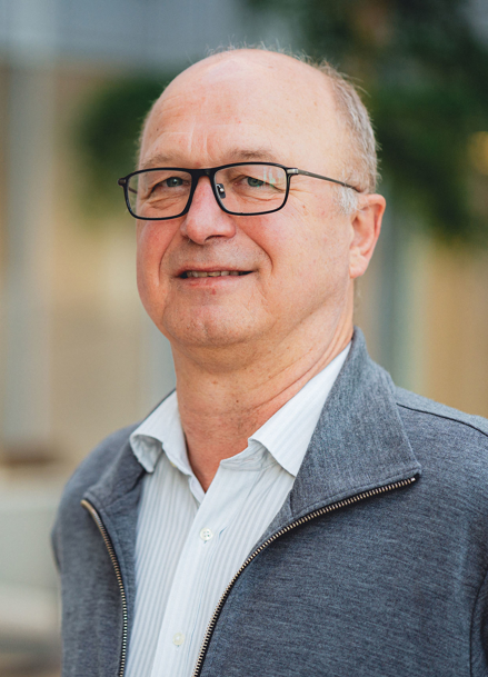 Anniversary reception for the engineer who doesn't like receptions