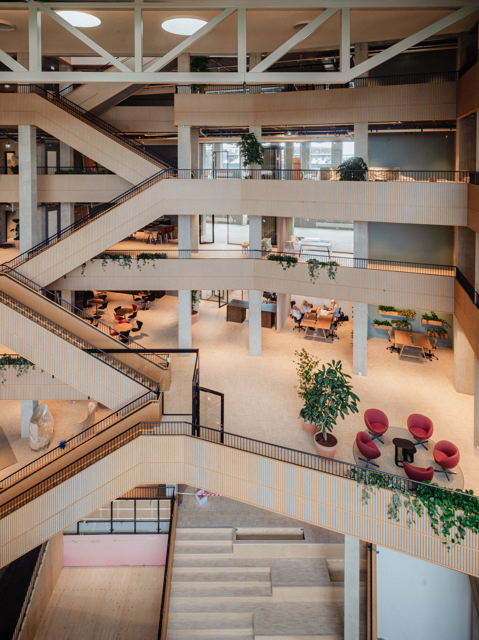 Headquarters and multi-user building for Arbejdernes Landsbank - MT Højgaard Danmark